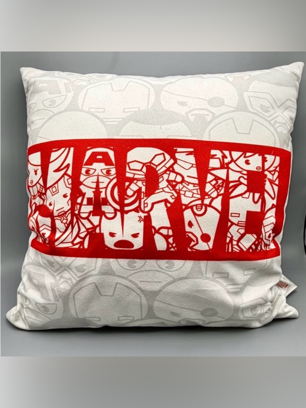 MINISO Marvel Throw Pillow 17.7” Superhero Graphic Cushion 45cm